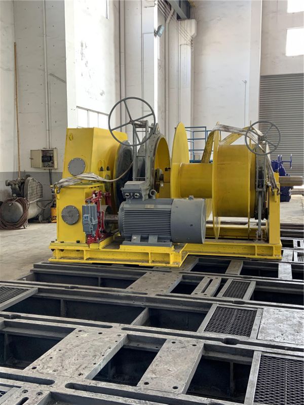 配套卷揚機用現場調試